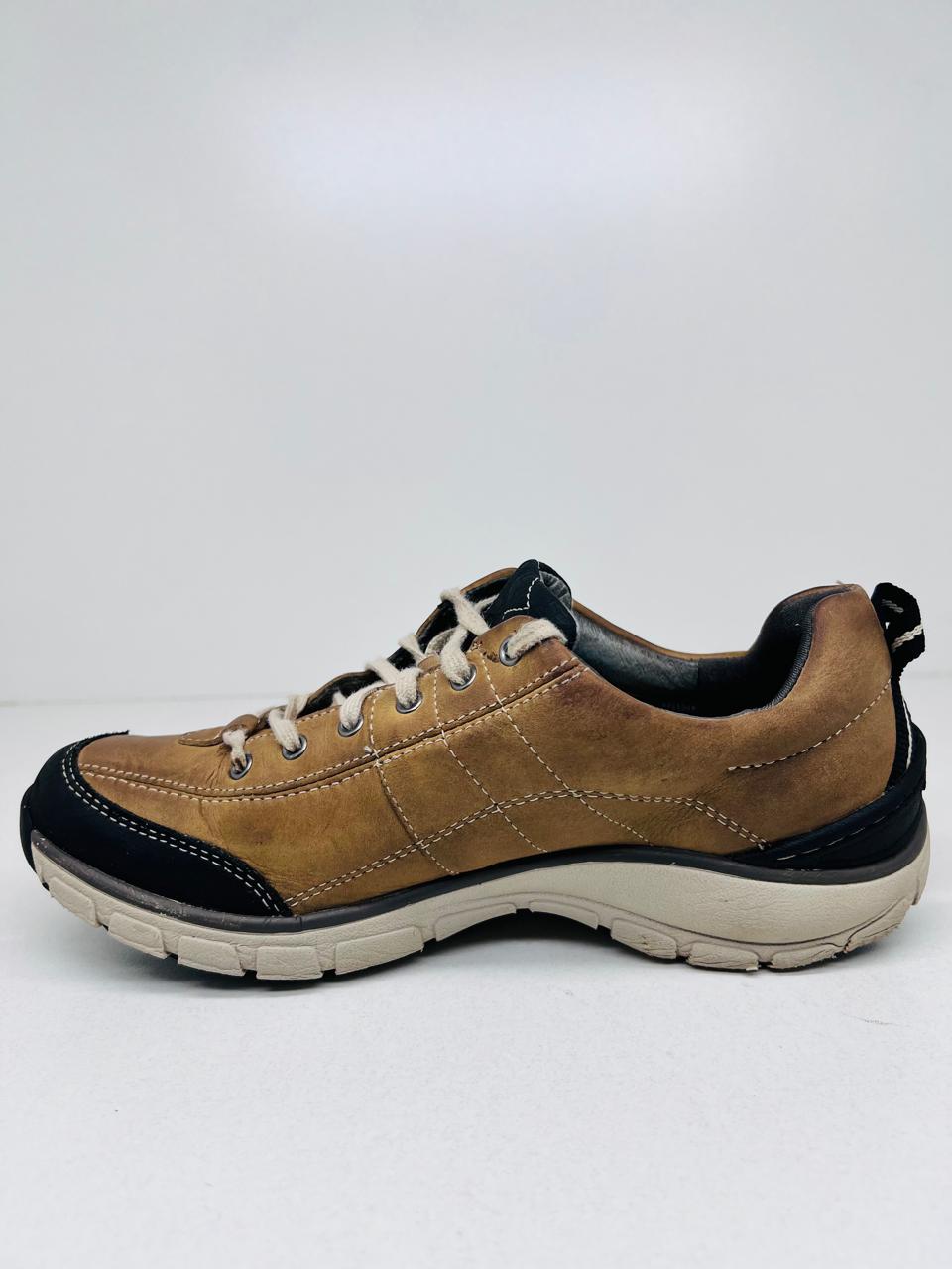 Clarks Wave Walk Waterproof clarks wave walk Shoes Expo 