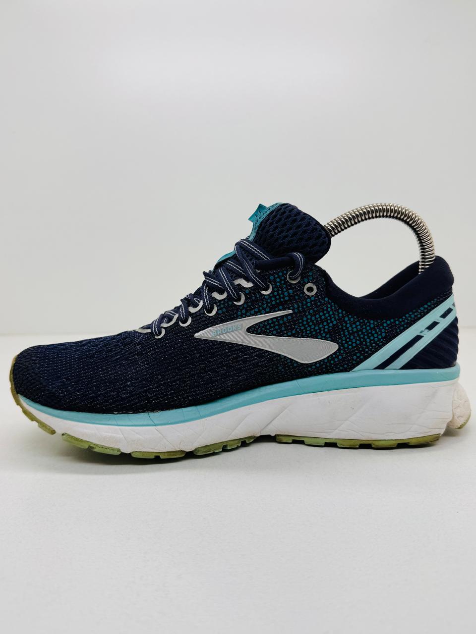 Brooks Ghosts 11 ( 40 )