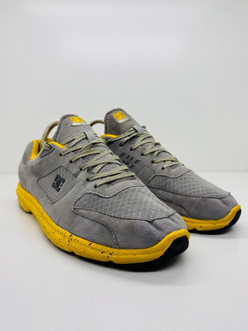 Uni lite yellow grey  (44)