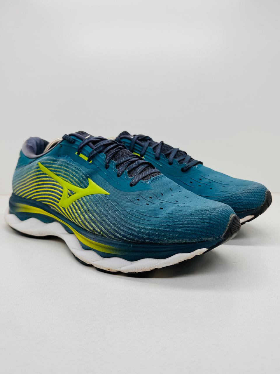 Mizuno Wave Sky 05 ( 45 )