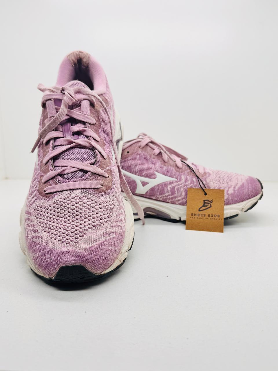 Mizuno Women Wave